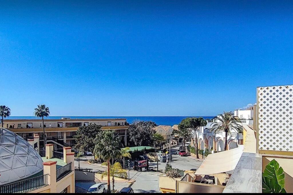 Appartement Elviria,studio Cu Vedere La Mare